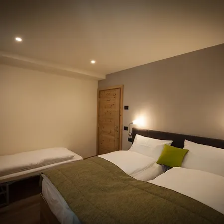 Alfonz Apartamento *